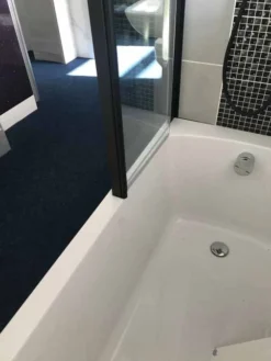 Roman Lumin8 Pivoting Bath Screen - Matt Black Frame -Home Bathroom Lumin8 Pivoting Bath Screen Image 2